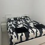Little Haven Апартаменты *